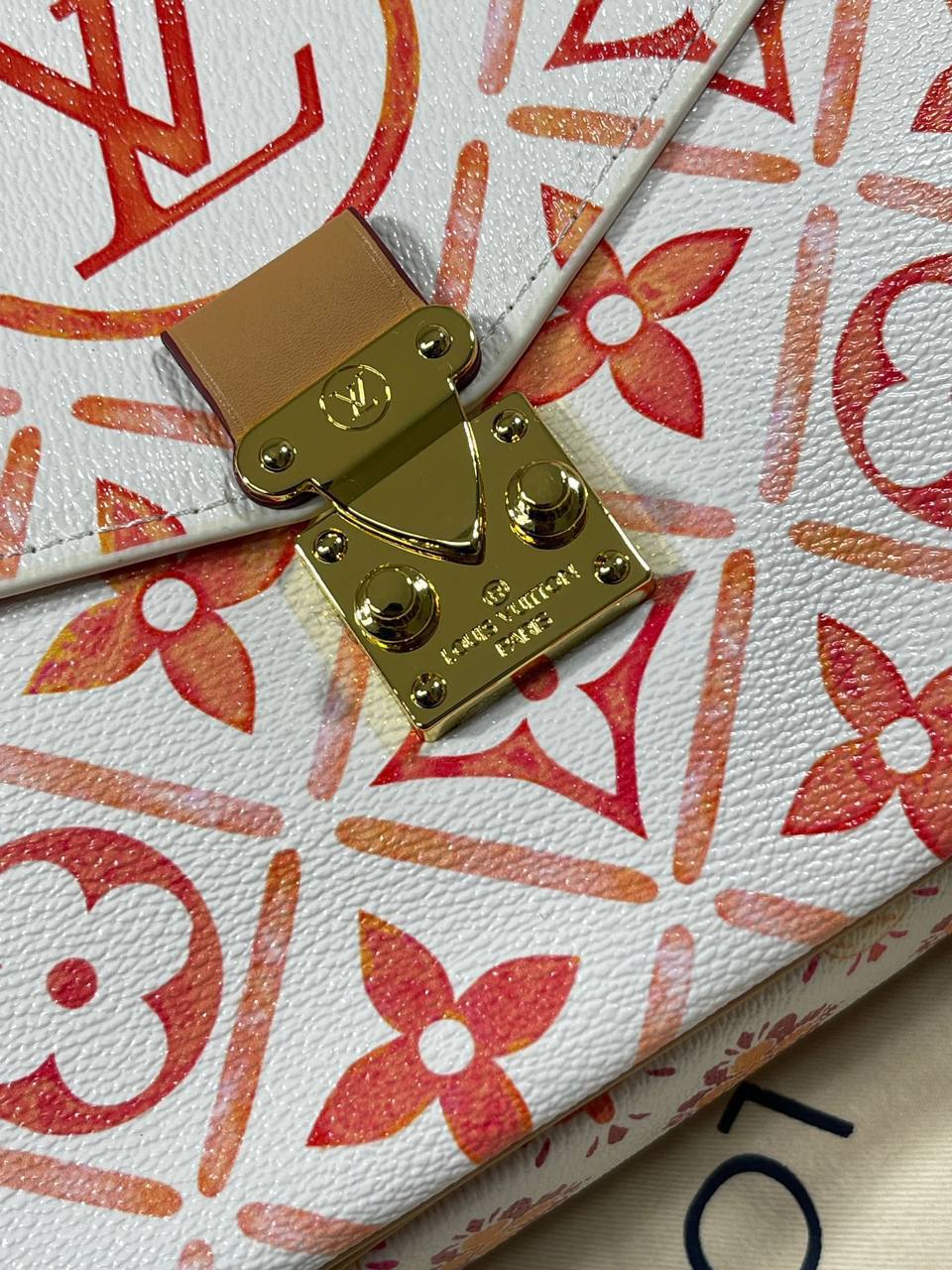 Louis Vuitton Pool Pochette Bags Womens UK Reps AAA Quality