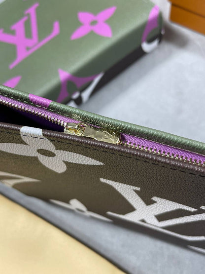 Louis Vuitton Summer "Giant Monogram" Pochette UK Reps AAA Quality