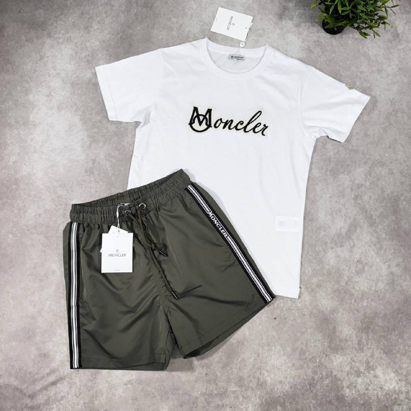 Moncler Men's Script Logo T-Shirts and Stripe Accent Shorts Set AAA Quality Reps UK