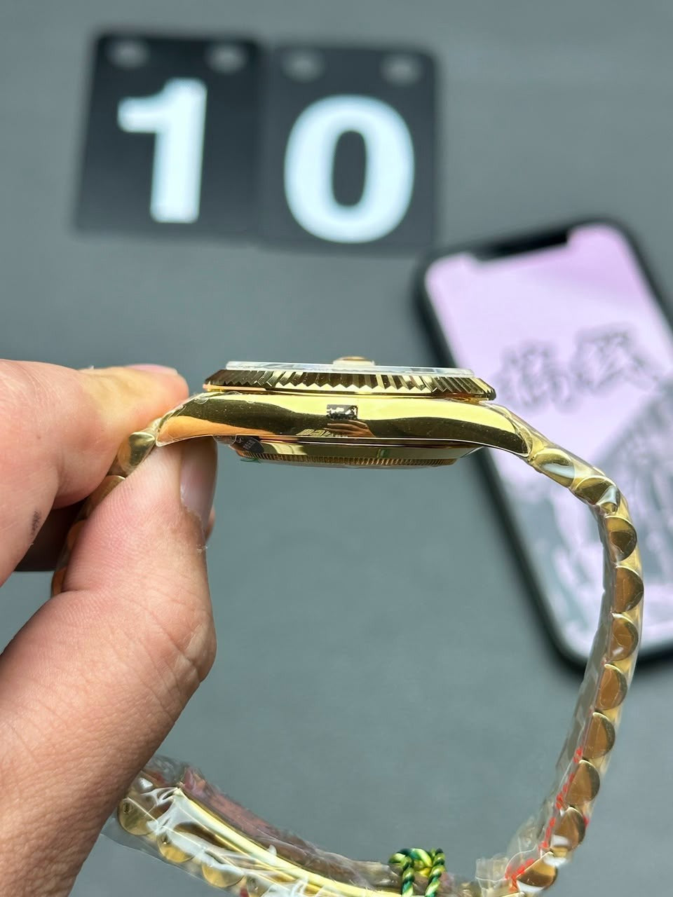 Rolex Day-Date Yellow Gold Fluted Bezel Mens Watches UK Reps AAA Quality