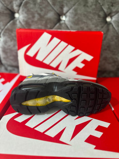 Nike Air Max 95 Yellow Strike Mens Trainers UK Reps AAA Quality