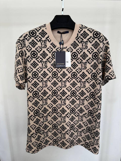 Louis Vuitton Monogram T-Shirt in Multiple Colors UK Reps AAA Quality