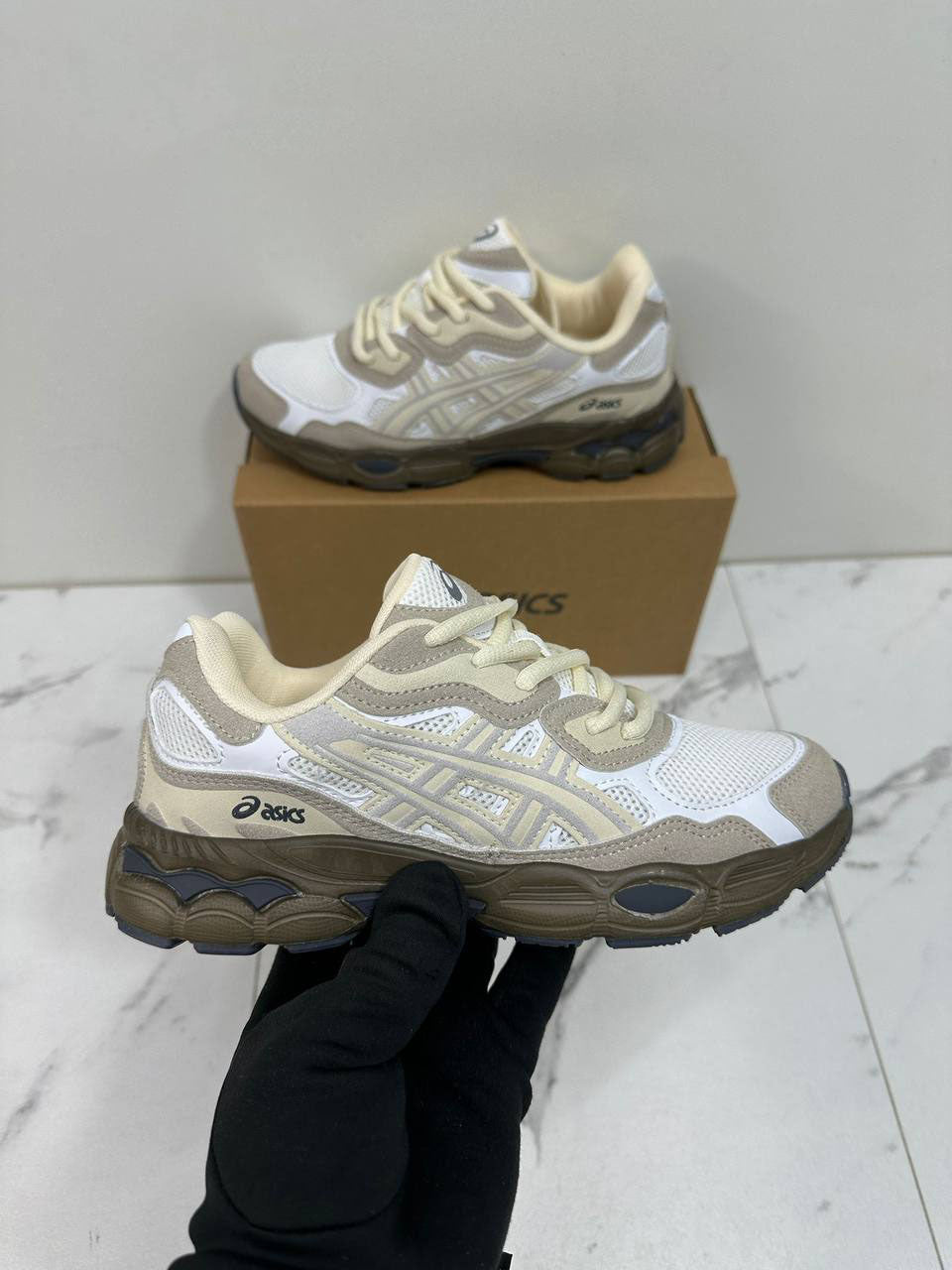 Asics Gel-Nyc Cream/Putty Womens Trainers UK Reps AAA Quality