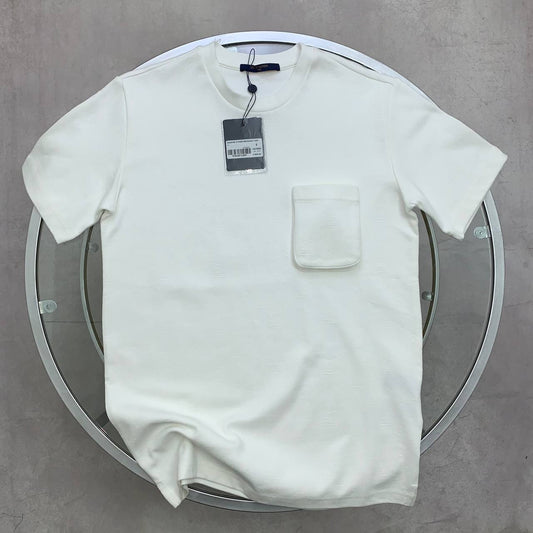 Louis Vuitton Signature Pocket Mens T-Shirt in Multiple Colors UK Reps AAA Quality