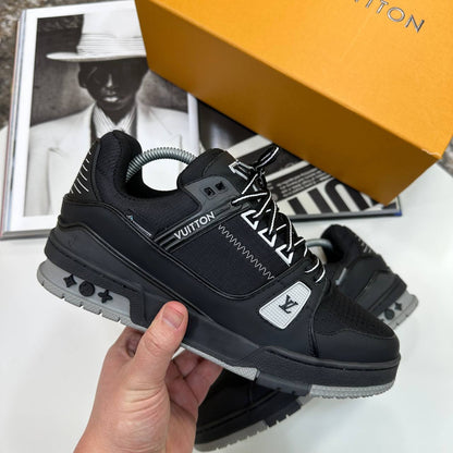 Louis Vuitton LV Runner Black Technical Sneakers UK Reps AAA Quality