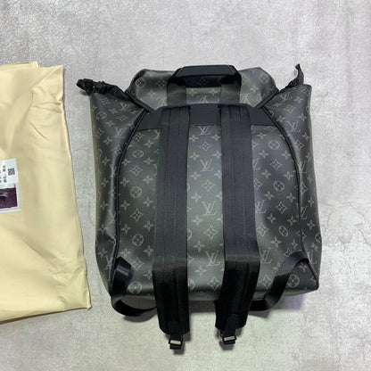Louis Vuitton Trio Backpack Mens in Black Color UK Reps AAA Quality