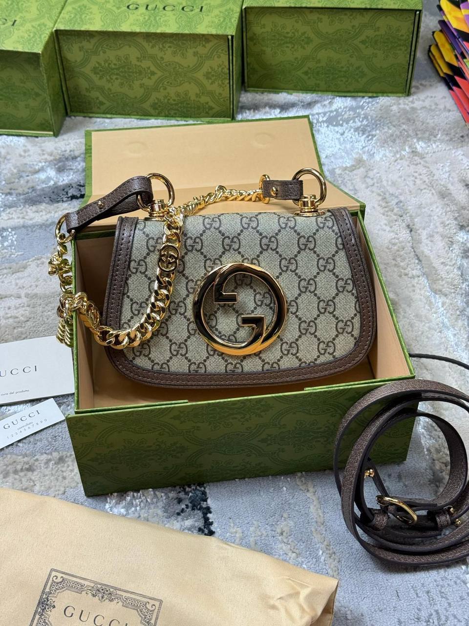 Gucci Mini Blondie Shoulder Bag UK Reps AAA Quality