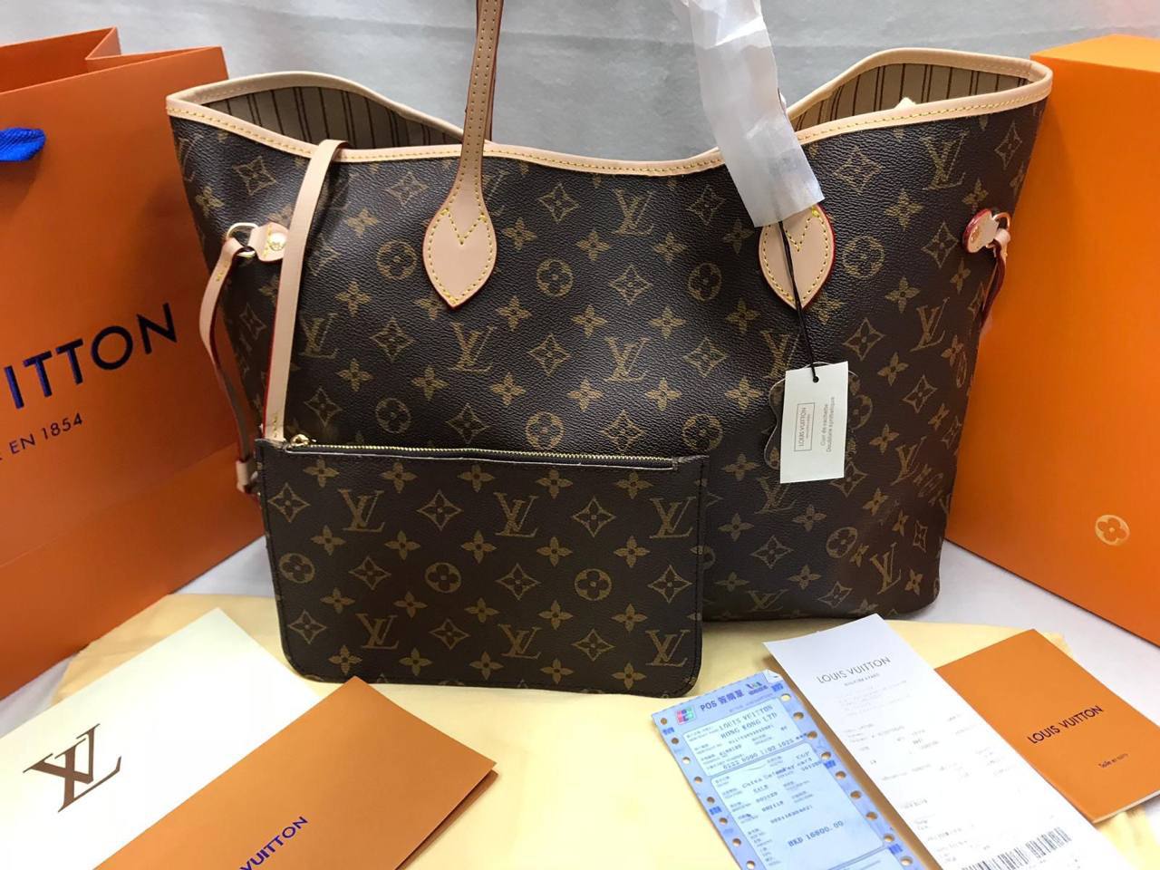 Louis Vuitton MM in Monogram Womens Bag UK Reps AAA Quality