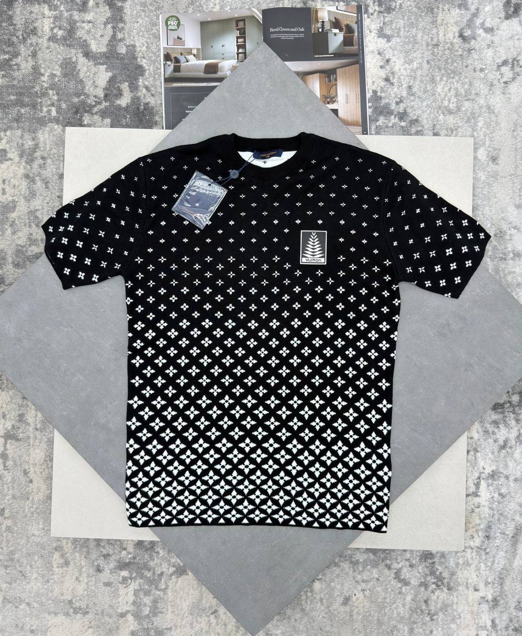 Louis Vuitton Knitted Cotton T-Shirt in 2 Colors UK Reps AAA Quality