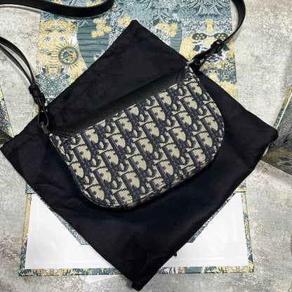 Christian Dior Mini Saddle Messenger Bags with Flap Mens Bag Beige and Black UK Reps AAA Quality