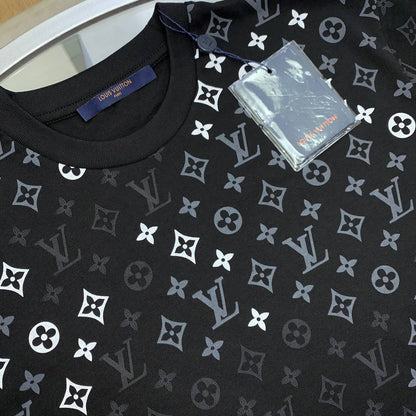 Louis Vuitton Monogram Gradient T-Shirt in 2 Colors UK Reps AAA Quality