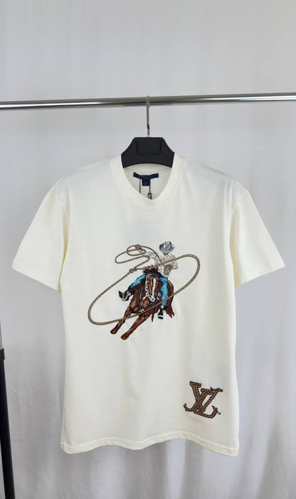 Louis Vuitton Graphic T-Shirts in 2 Colors UK Reps AAA Quality