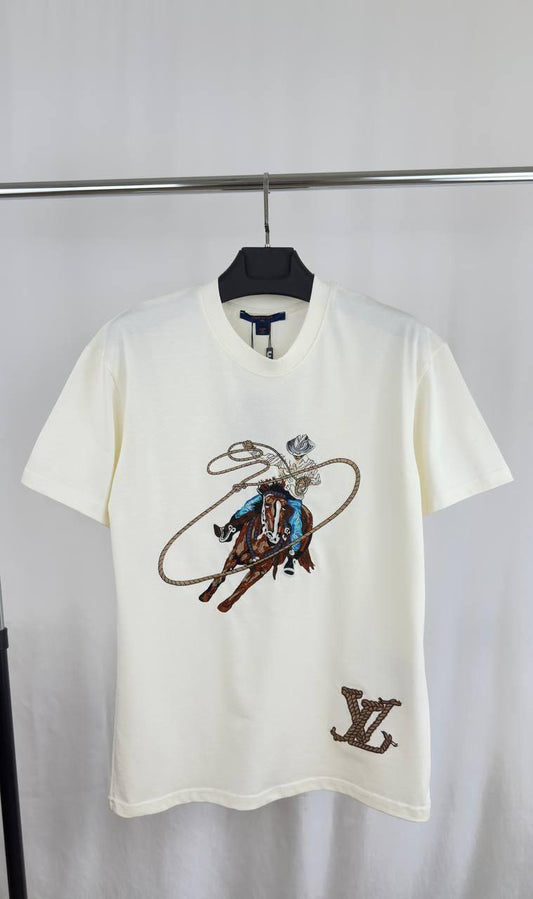 Louis Vuitton Graphic T-Shirts in 2 Colors UK Reps AAA Quality