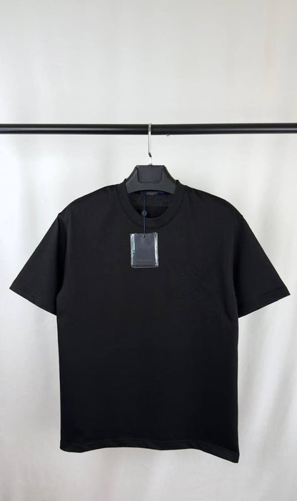 Louis Vuitton LV T-Shirts in 2 Colors Mens UK Reps AAA Quality