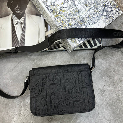 Christian Dior Black Gravity Messenger Bags Mens UK Reps AAA Quality